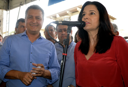 Ao lado da prefeita de Santaluz, goernador anunciará investimentos para o município