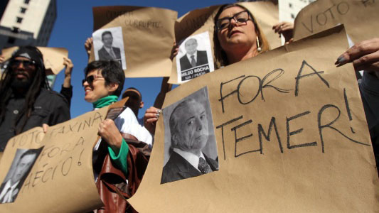 Arquivamento da denúncia contra Michel Temer (PMDB) é uma das principais críticas de protesto | Foto: Felipe Rau/Estadão Conteúdo