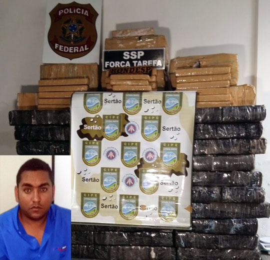 Taxista que transportava parte da droga foi preso durante a ação | Foto: Divulgação/SSP