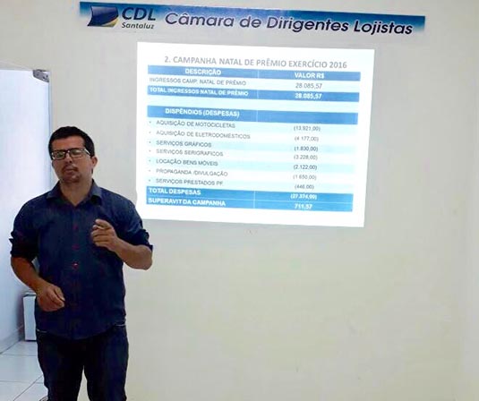 Os números foram apresentados pelo presidente da entidade, Rodrigo Santana, e debatidos com os associados | Foto: Divulgação/ CDL