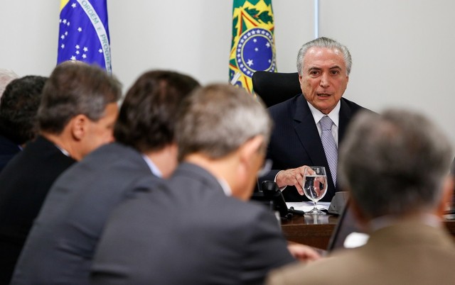 O presidente Michel Temer durante reunião com líderes da base aliada, no Palácio do Planalto (Foto: Alan Santos/PR