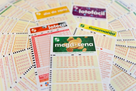 Bilhetes para apostas nas loterias | Foto: Marcelo Brandt/G1