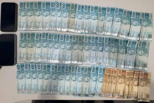 Dupla é presa após cobrar R$ 5,3 mil para devolver moto furtada em Conceição do Coité