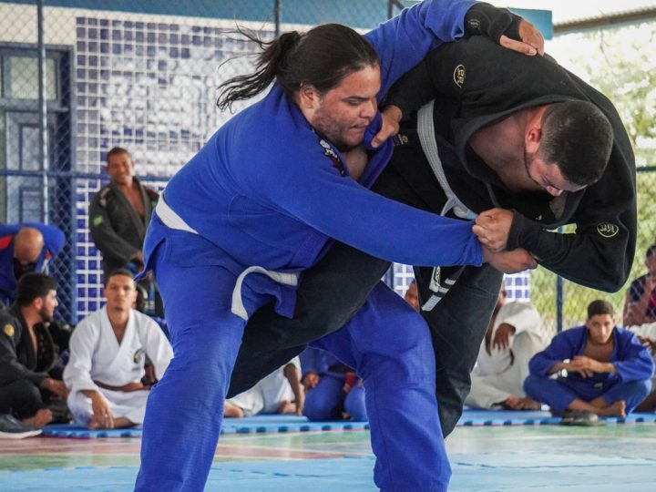 Copa Santaluz Luta Social reúne 100 atletas e forma novas faixas pretas de Jiu-Jitsu