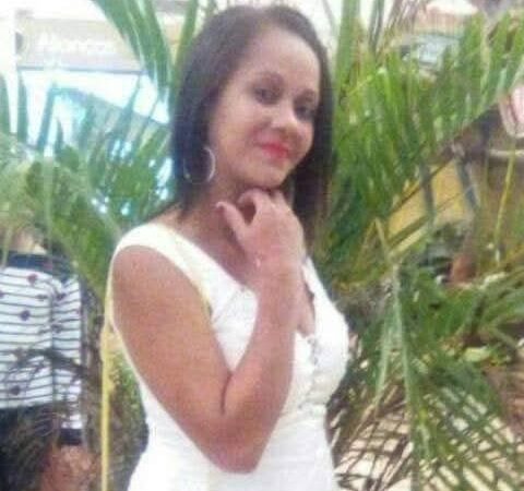Mulher morre após ser encontrada inconsciente em casa em Santaluz; polícia apura suspeita de agressão do companheiro